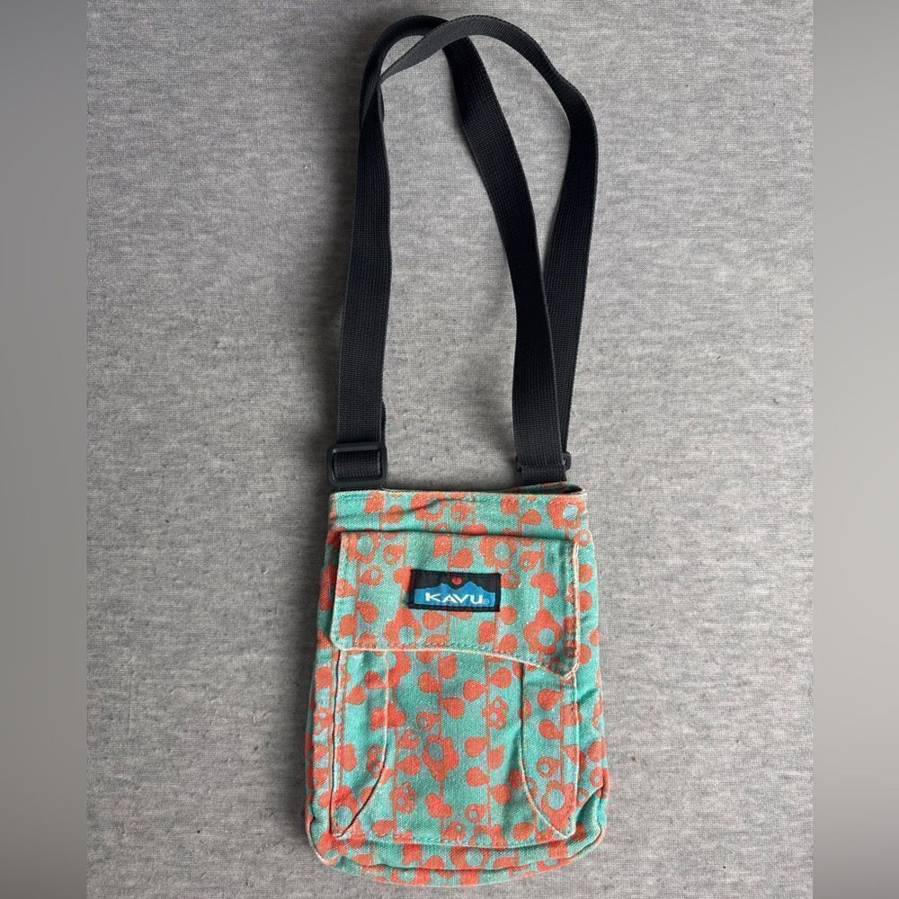 KAVU Zippit Cross Body Shoulder Bag Green And Orange Floral Pattern‎